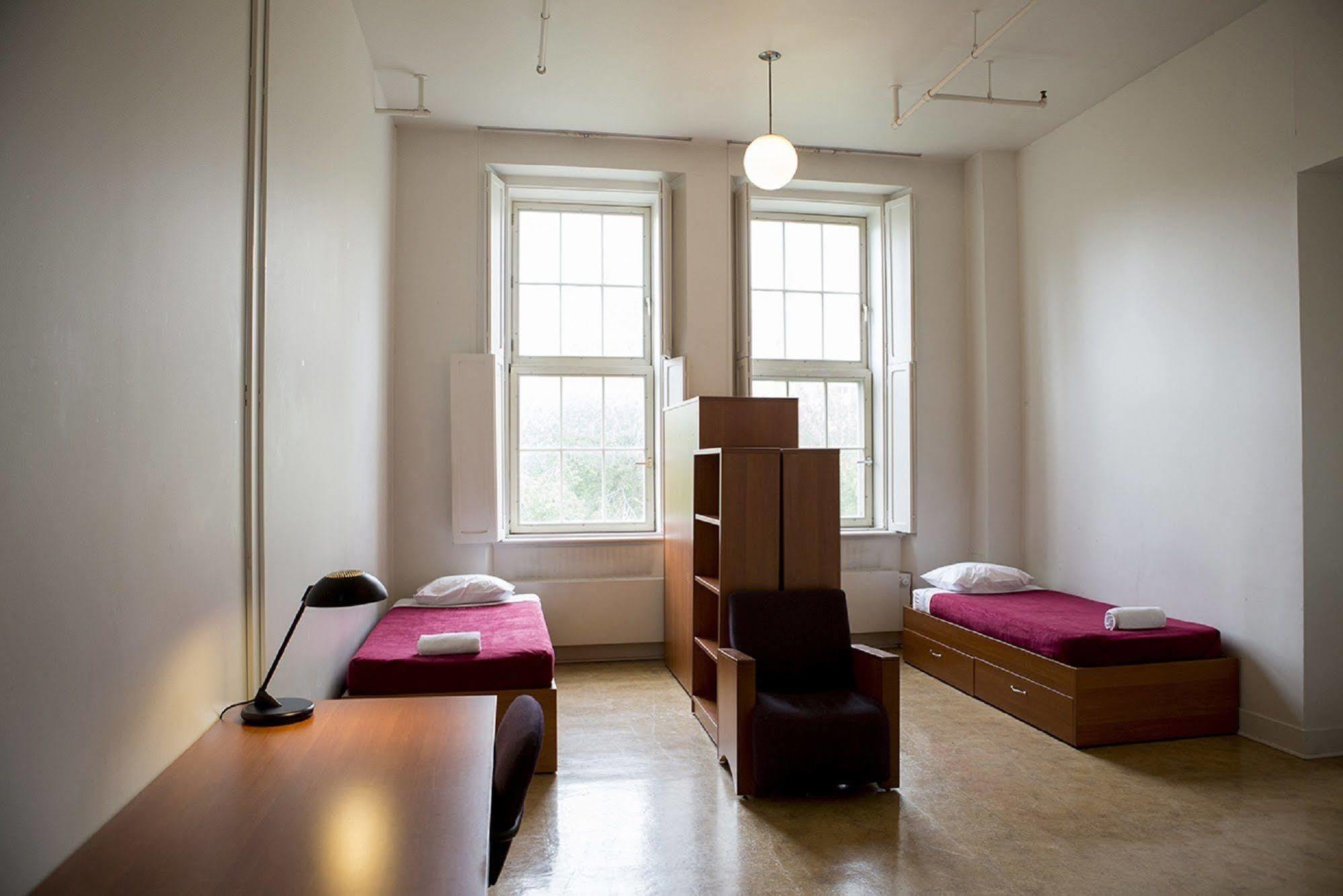 The Grey Nuns Residence By Concordia University Μόντρεαλ Εξωτερικό φωτογραφία